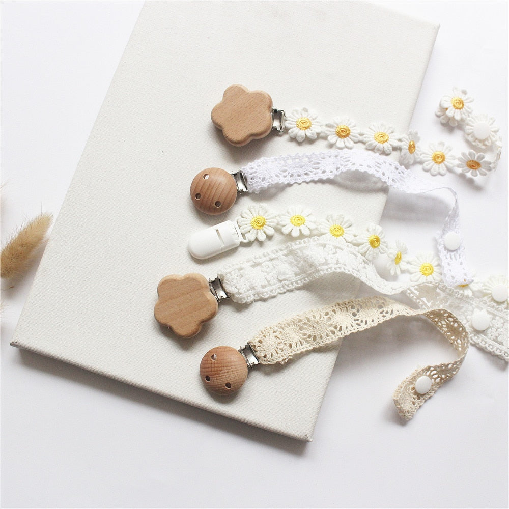 Baby Pacifier Clip Chain Daisy Lace  Anti-lost Pacifier Holder Wooden Teether Toy